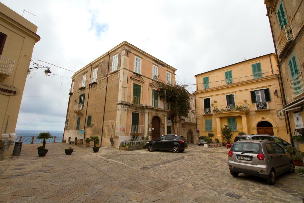 Isola Bella Sea-View Apartment تروبيا المظهر الخارجي الصورة